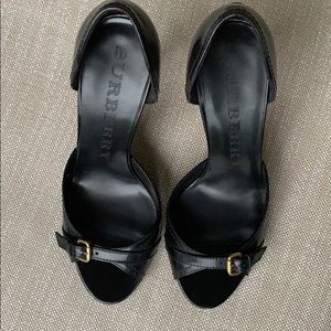 Black Burberry Heels in 37